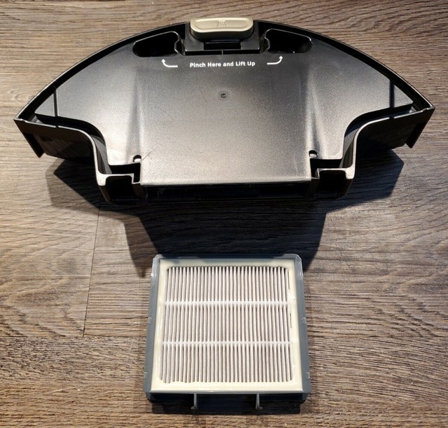 Shark Av993 IQ Robot Vacuum Self 