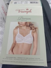 Triumph Doreen Delicate Bra 48DD   **Brand New in Box**
