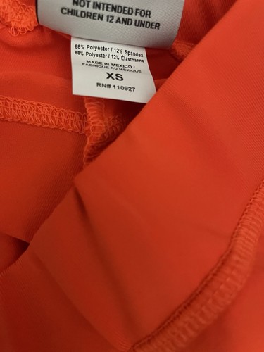 Hooters Women’s Shorts Preowned XS - Picture 4 of 4