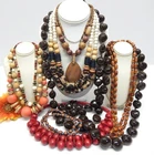 VINTAGE TO NOW BOHO THEMED FASHION /COSTUME JEWELRY NECKLACE LOT
