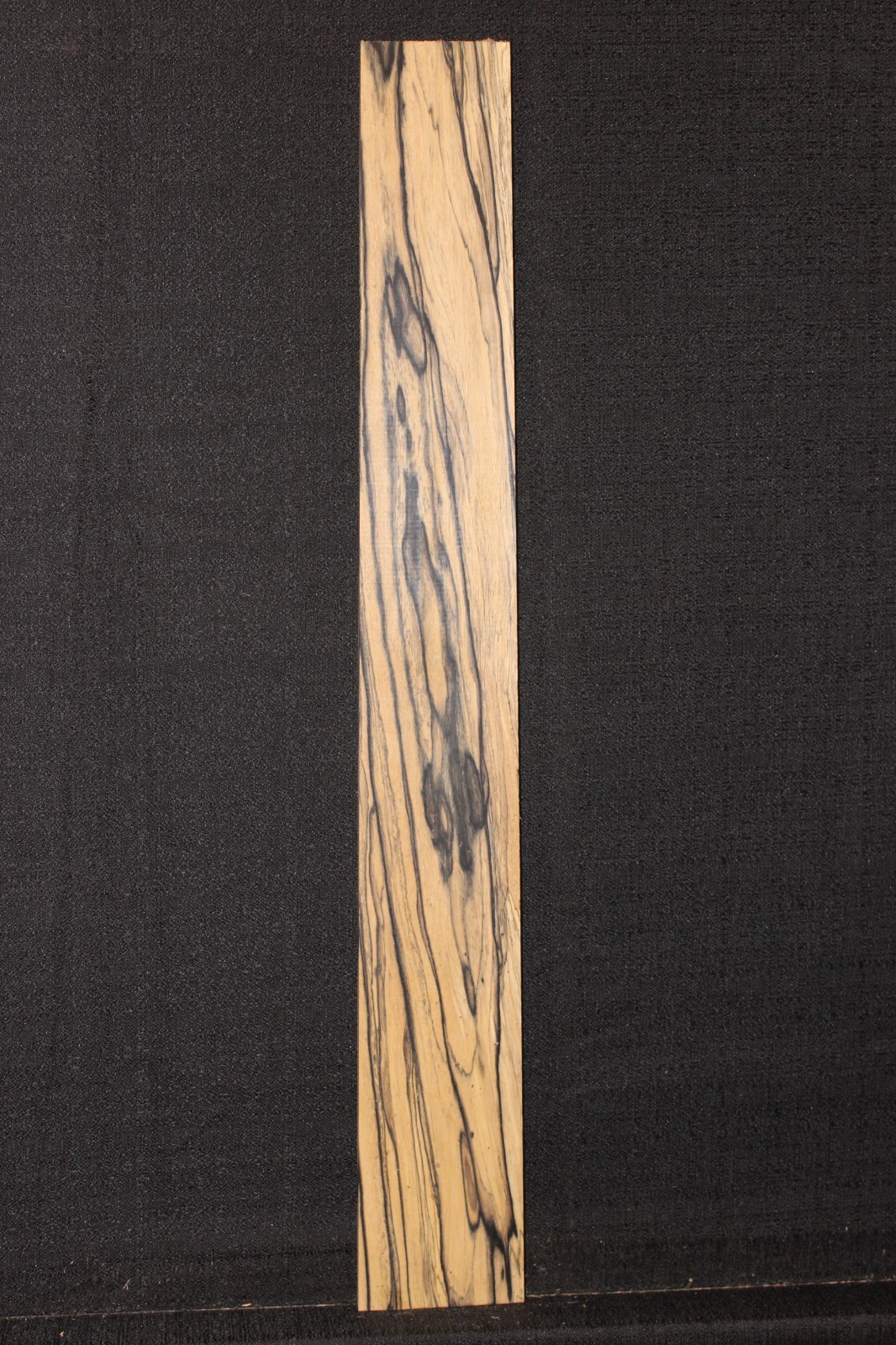 Picture 4 of 6