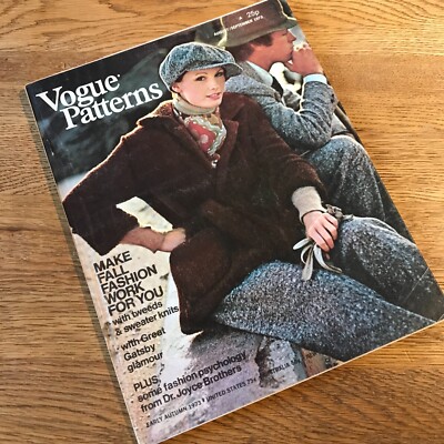 Vintage VOGUE PATTERNS  Magazine -EARLY AUTUMN 1973