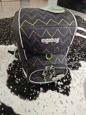 Ergobag Rucksack mit Mäppchen, Schlampermäppchen und Turnbeutel