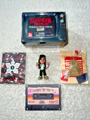 stranger things カード　Upside Down 2BOXセット stranger things カード Upside Down 2BOXセット stranger things