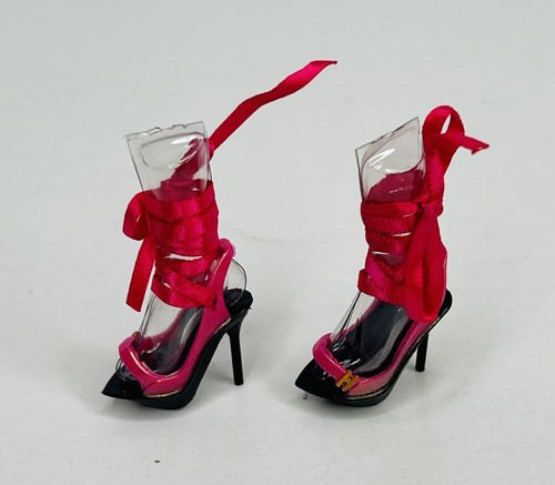 Rainbow High Mini Accesorios Studio Stella Monroe Satén Corbata Tacón Alto Zapatos NUEVO - Imagen 3 de 4