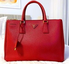 Large Red Prada Galleria Leather Bag made with Saffiano Leather 