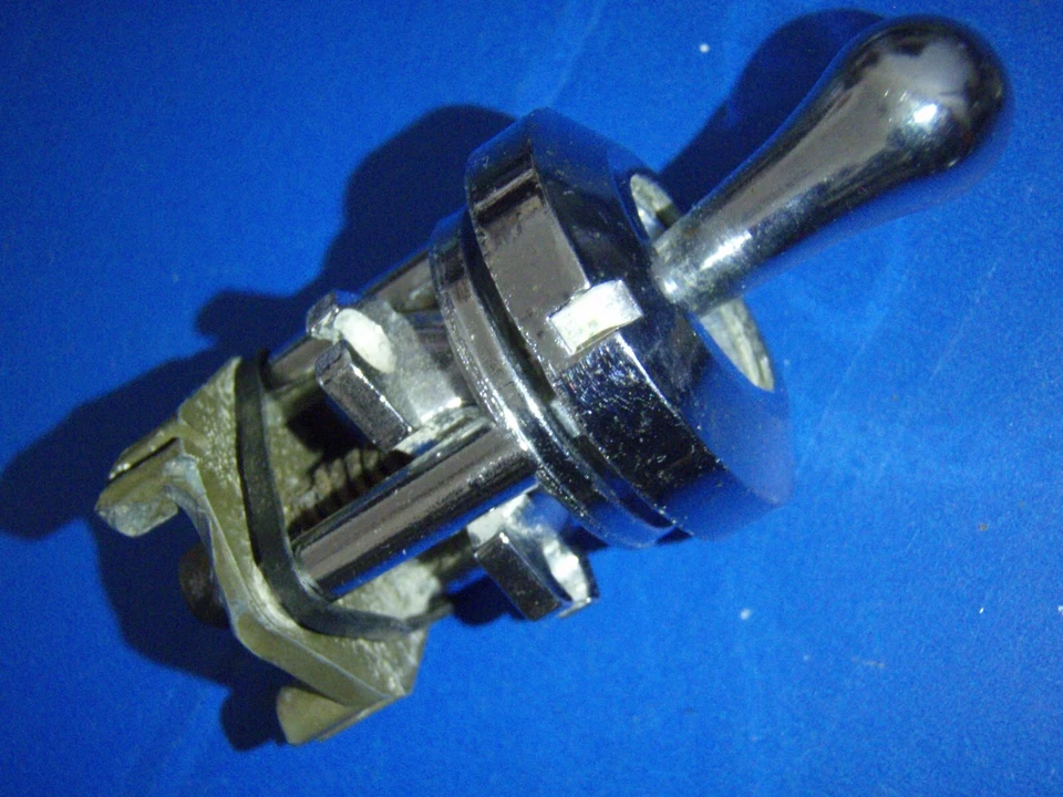 1960 1961 1962 年雪佛兰 60 61 62 庞蒂亚克遥控镜 Catalina Bonneville — 第 2/4 张图片