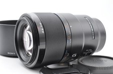 Near Mint Sony FE 90mm f/2.8 Macro G OSS SEL90M28G For Sony E Mount w/ Hood Caps