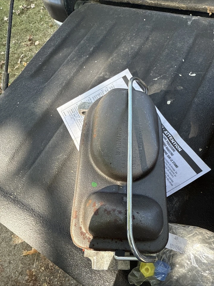 Brake Master Cylinder Cardone 10-2556 Reman - Imagem 4 de 4