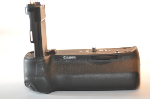 ONE Canon BG-E21 Grip for Canon EOS 6D mark II NICE