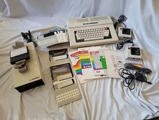 VTG Tandy TRS-80 Color Computer 2 64K  w/lots Of Extras Manuals Games Joysticks