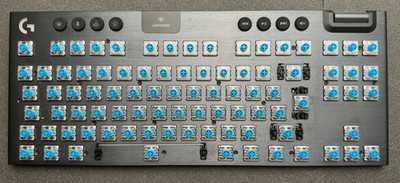 TOP Logitech G915 X TKL Clicky Tastatur Linear Switches (OHNE TASTEN)