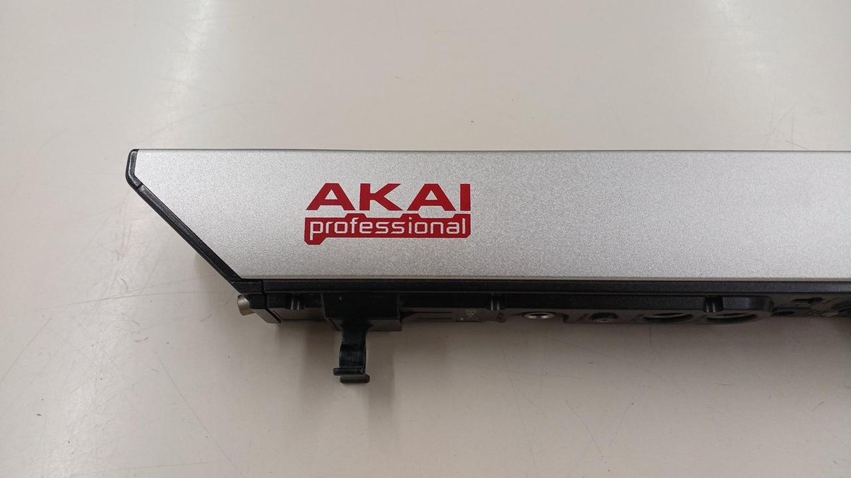 AKAI professional EWI4000s Wind Synthesizer -Excellent Condition