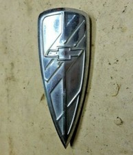 1940 Chevy Hood Emblem Original Gm Guide Bow Tie