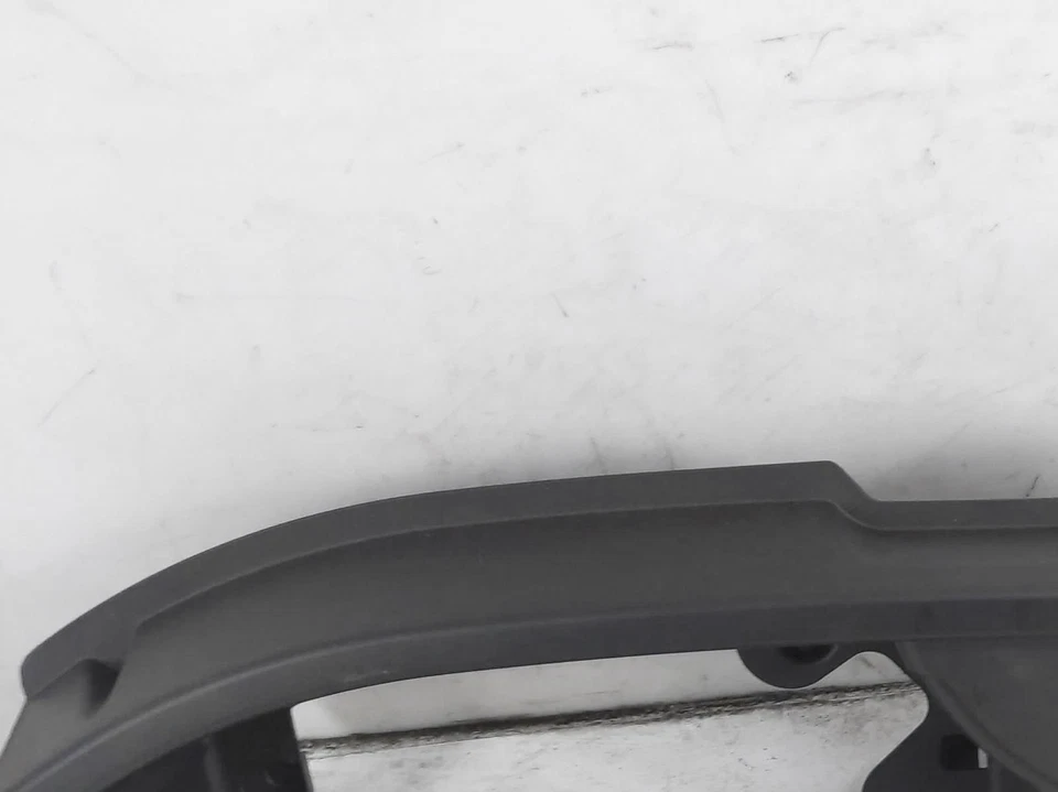 Ford C-Max 2013-2018 piso trasero caja de almacenamiento de carga - Dm5z-5845726-Aa Foto 2 de 4