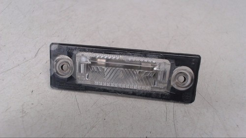 Kennzeichenleuchte Links 3B5943021E VW Caravelle Kurz (7.Si.) Bj 2006 7J/7H