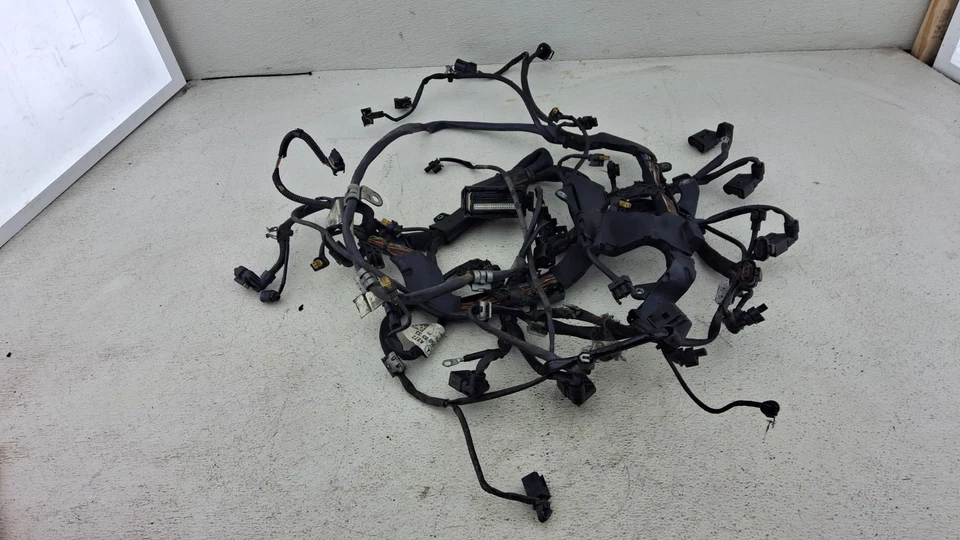 Arnés de cableado del motor Mercedes-Benz C300 2008-2012 3,0 OEM Foto 4 de 4