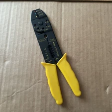 Wire Cutter & Stripper Cutters Strippers Yellow Nice and Clean!