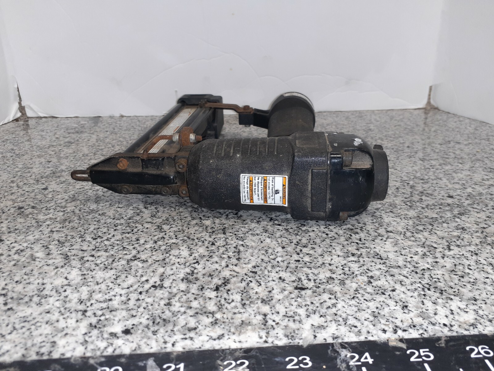 Coleman Powermate 18Ga. Pneumatic Brad Nailer Stapler Model 0240179CT