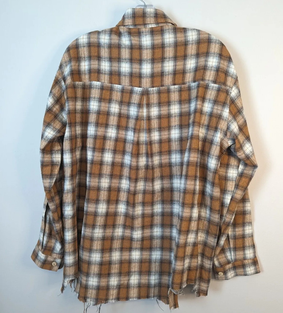 POL Deconstructed Hem Button Front Plaid Shacket … - image 4