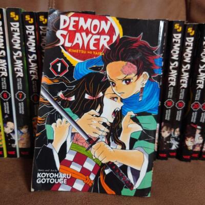 Demon Slayer Kimetsu no Yaiba Vol.1-23 Complete set English