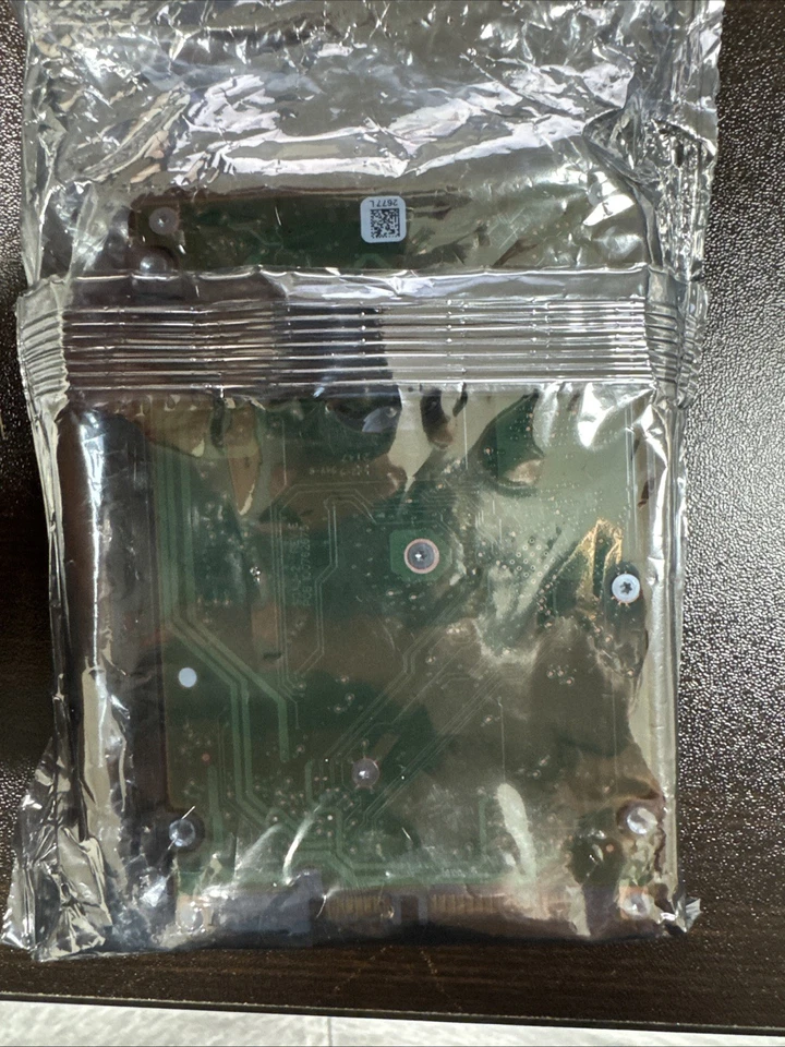 Seagate ST1000NX0313 Enterprise 1 TB 2.5" Internal Hard Drive 128mb Cache 7200rp - Image 2 of 2