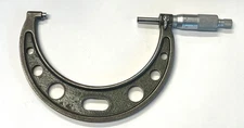 Mitutoyo 103-219 Outside Micrometer, 4-5" Range, .0001" Graduation