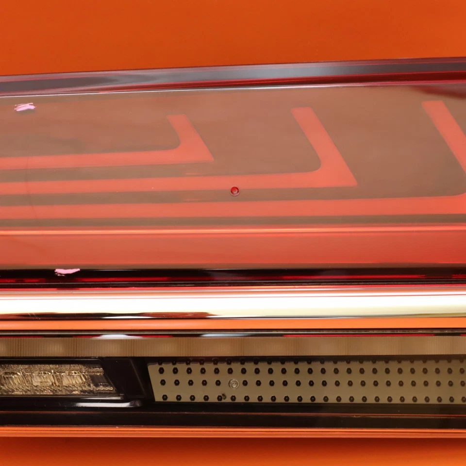 LEXUS LS500 LS500H TAIL LIGHT RIGHT PASSENGER 2018 2019 2020 LED 8158150291 OEM - Image 3 of 4