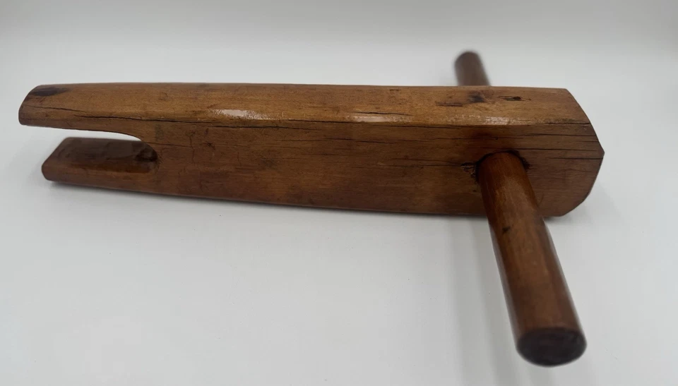 ROPE WRENCH Tightener,Hickory,19th Century,Early Rope Bed,T Handle/16”Antique - Image 3 of 4