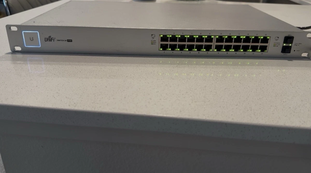 Ubiquiti Networks 24 Port Enterprise Network Switches for sale - eBay