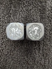 Yugioh ManaMoon Amanda Lapalme Metal Dragonmiad Dice Pair + Dice Bag