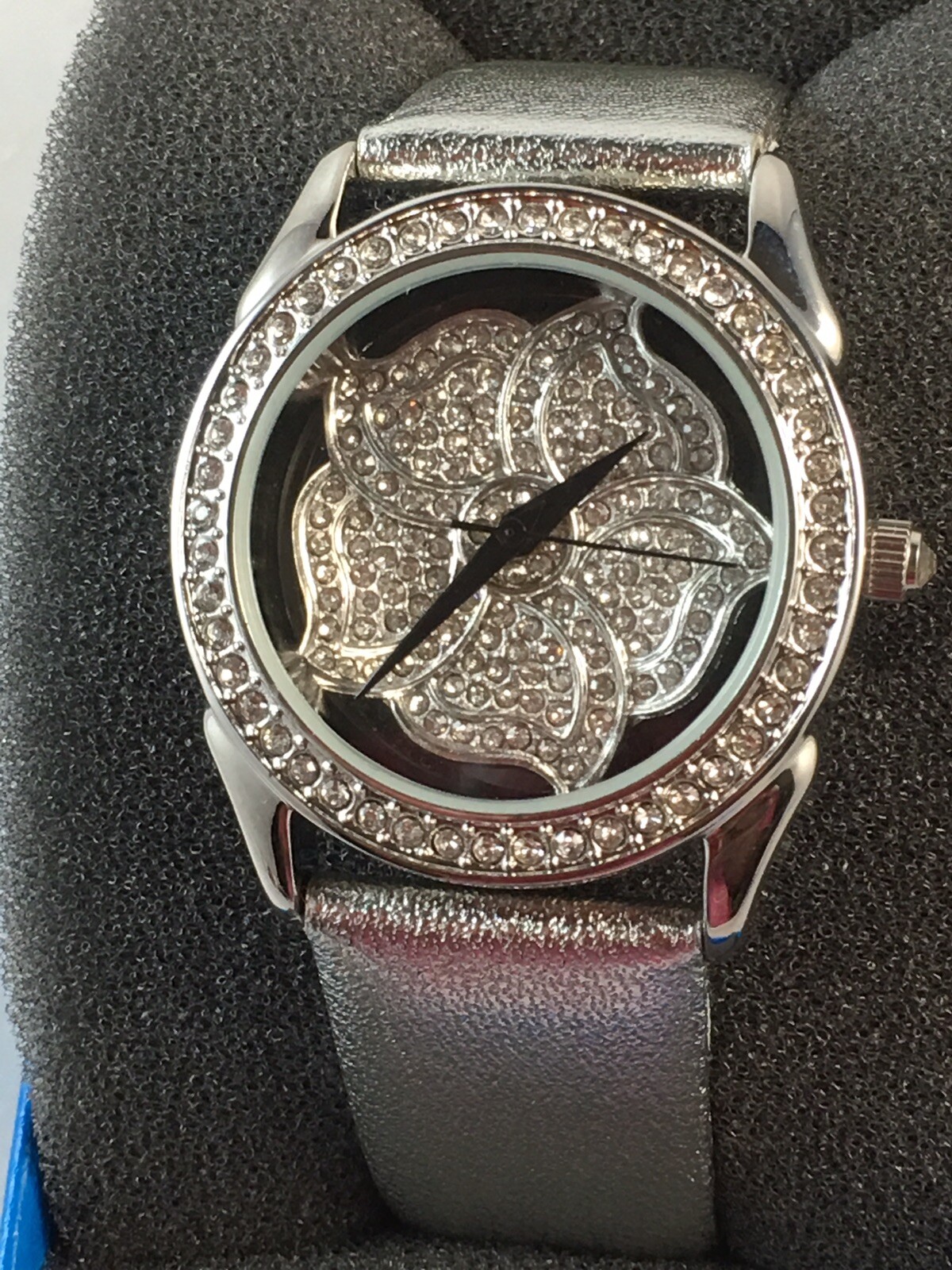 Picture 1 of 10