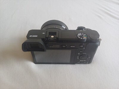 Sony Alpha 6000 24,3 MP Spiegellose Systemkamera - Schwarz (Kit mit 16-50mm...