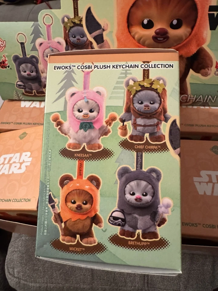 Hot Toys Cosbi Ewoks Plush Keychain Star Wars - Image 2 of 4