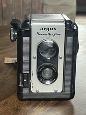 Argus Seventy-Five 75 TLR Camera 120 Film Argus Lumax 75mm Vintage USA