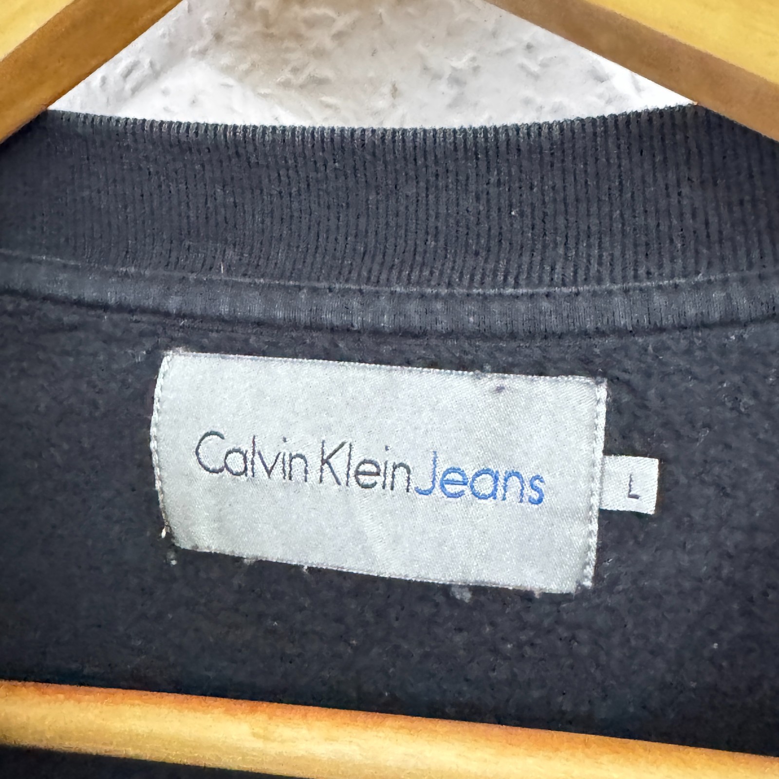 Calvin Klein Jeans Men's Black Crewneck Sweatshirt - Size L image 7