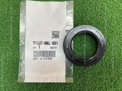HONDA CBR600F2 CBR600F3 PC25 1991 - 1998 OIL SEAL ( 40X62X8.4