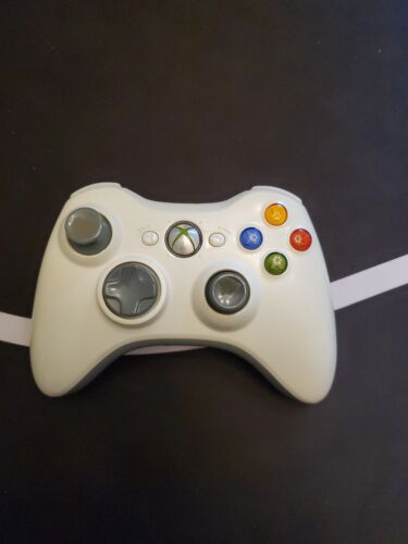 Microsoft Xbox 360 Wireless Controller - White - Zdjęcie 1 z 6