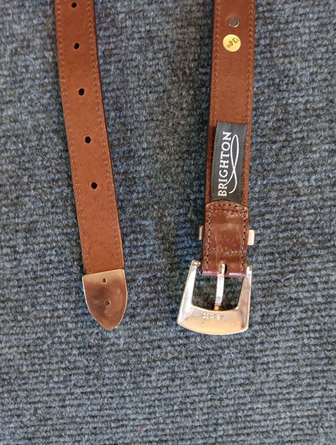 Foto 10 di 17