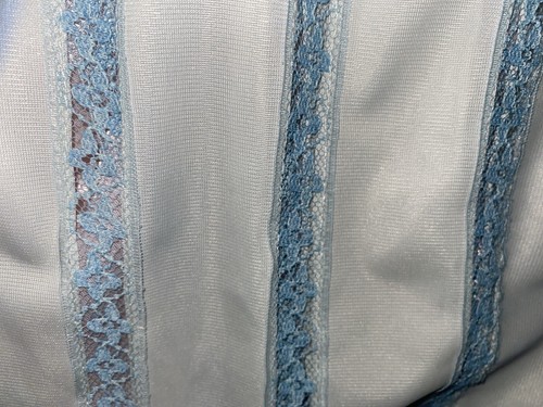 VTG SILKY NYLON OPERA COLUMN HIPPY DAY DRESS SLIP CAKE LAYER BLUE GLAM P/32 - Picture 9 of 13