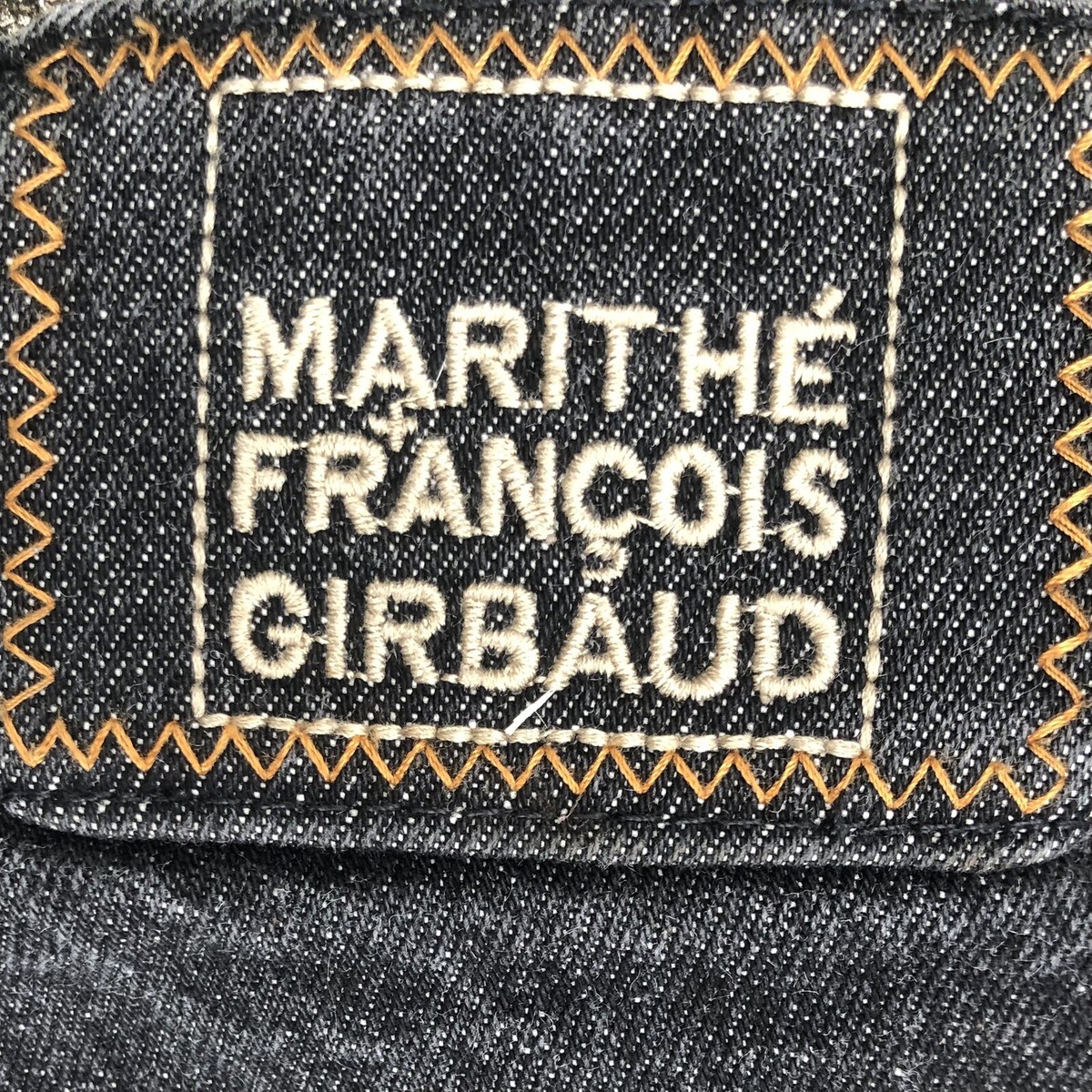 ヴィンテージ/MARITHÉ FRANÇOIS GIRBAUD ピンバッジ Vintage Iconic 90s Marithé + François Girbaud Shuttle Tape Denim