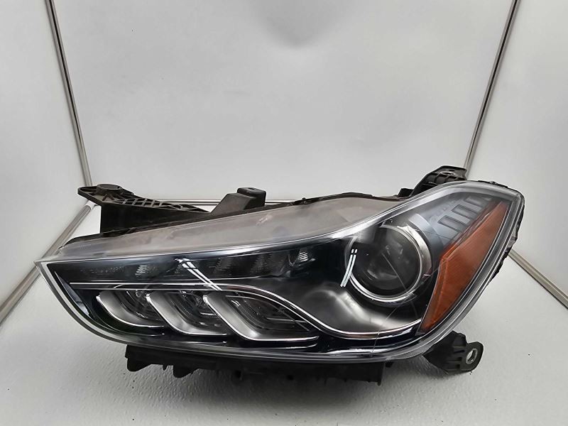2015 Maserati Ghibli Driver Side Left Headlight Head Lamp Lens Assembly