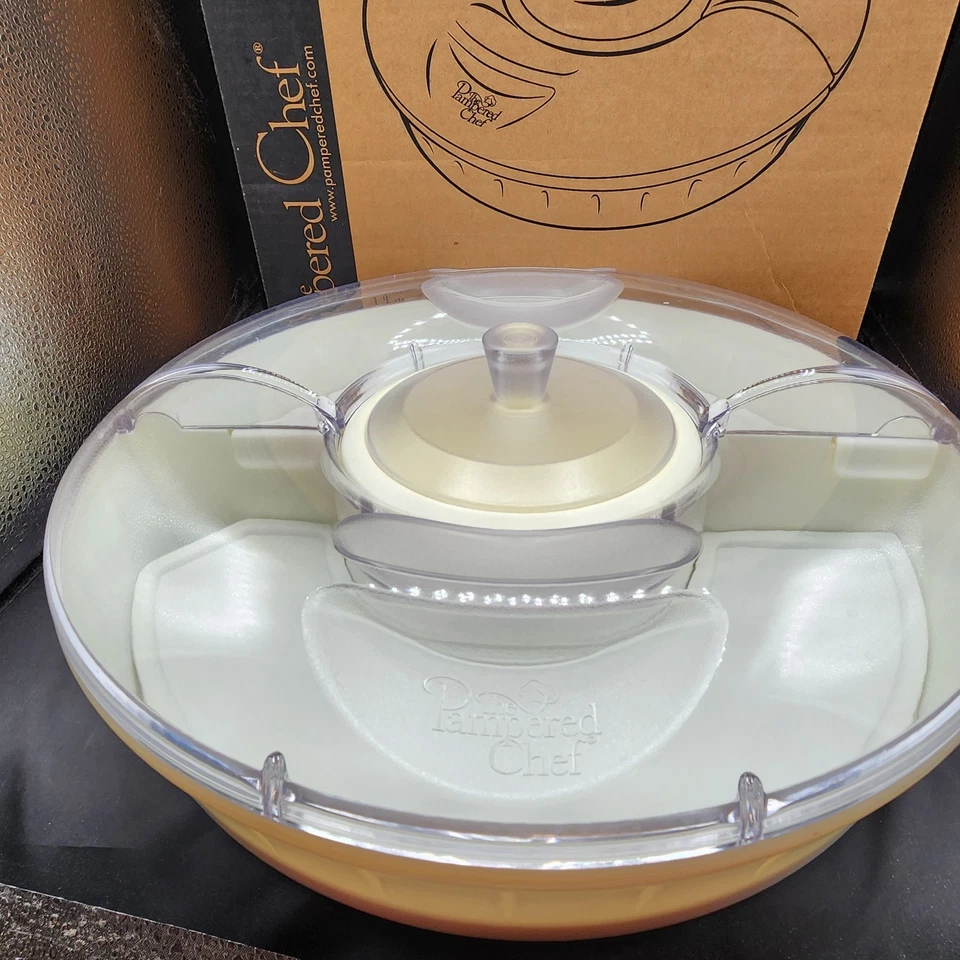 Pampered Chef Chillzanne Covered Round  Sectional Server Tray-dinner party - Image 4 of 4