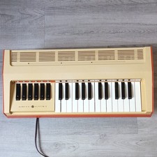 Vintage General Electric V3900 Organ 44 Keys Built-In Speaker Volume Control