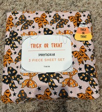 Trick Or Treat Halloween Spooktacular 3pc Twin Sheet Set Bows Trick Or Treat Halloween Spooktacular 3pc Twin Sheet Set Bows