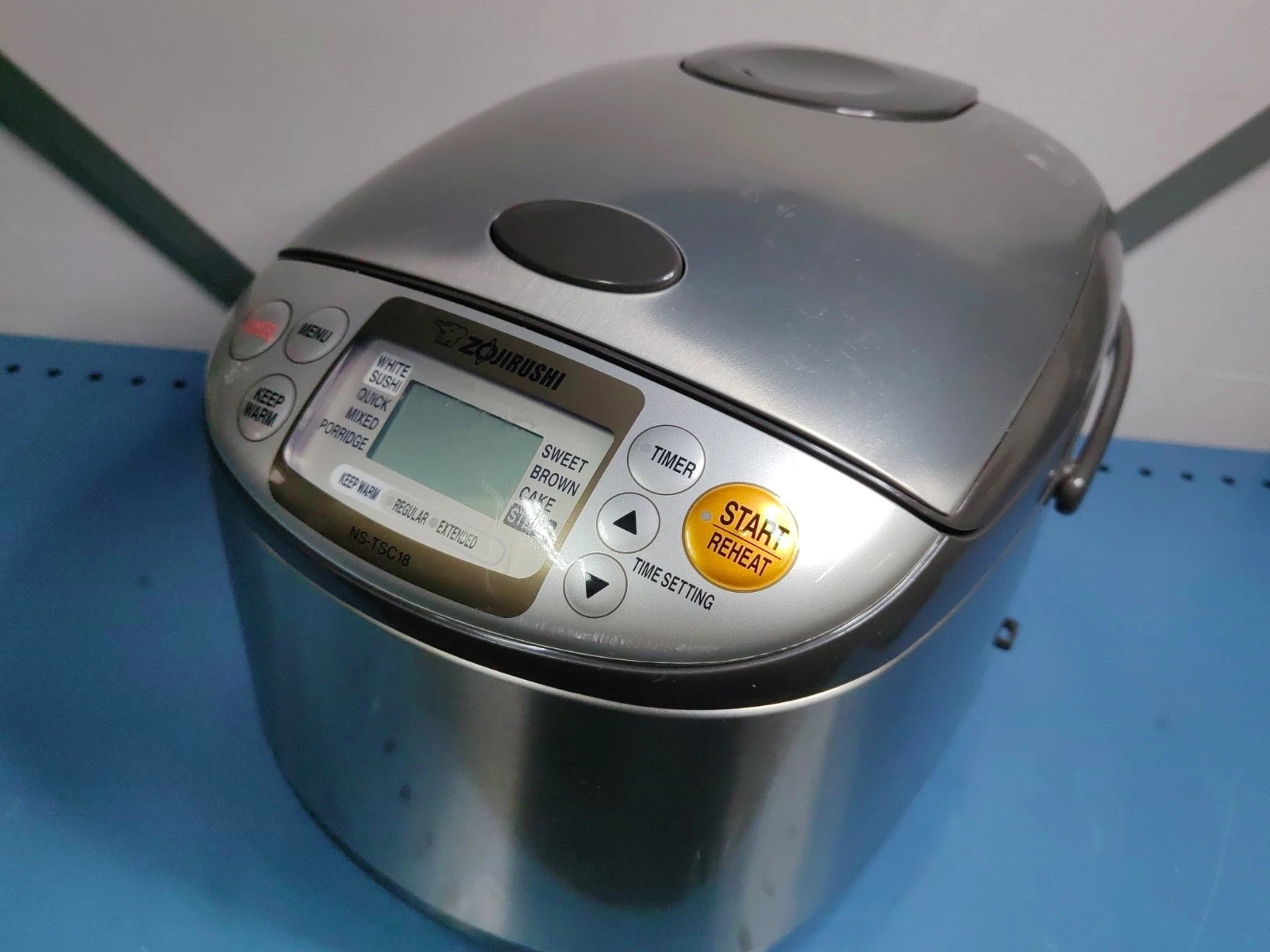 Zojirushi NS-TSC18 Micom Rice Cooker & Warmer, 1.8 Liters (1.9 Quarts)