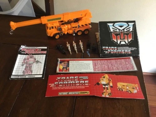 Vintage Takara Japan 1985 Transformers G1 Grapple Autobot Architect Toy Vehicle