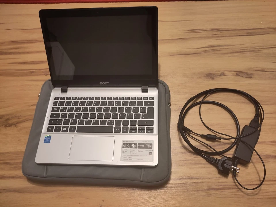 Acer Aspire V11 Touch (V3-112P-P5VZ), 11,6" Touch, Windows 11 PRO, SSD, Laptop - Bild 2 von 4