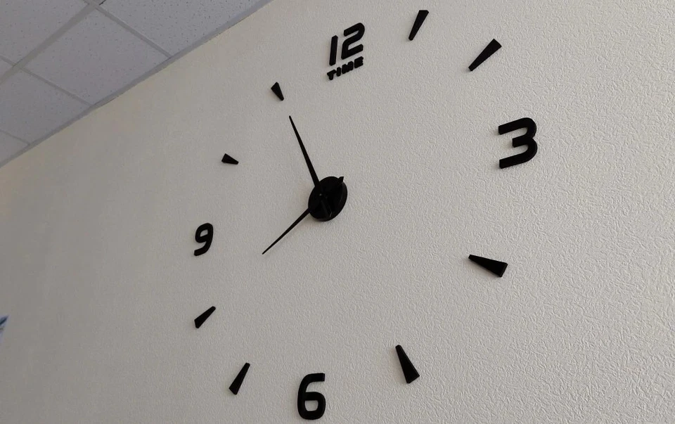 Large Number Wall Clock Quartz 3D DIY Home Kitchen Living Room Décor New - Image 3 of 4