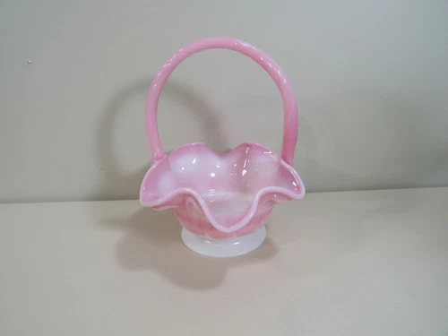 Bill Fenton Pink and White Basket ~ Excellent Condition!